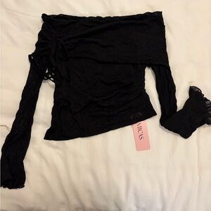 Y2K Inspired Off-Shoulder Long Sleeve Top